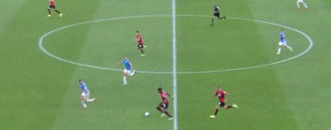 Crowns Sports-【意甲】莱昂伊布破门 凯西失点 AC米兰2比0拉齐奥